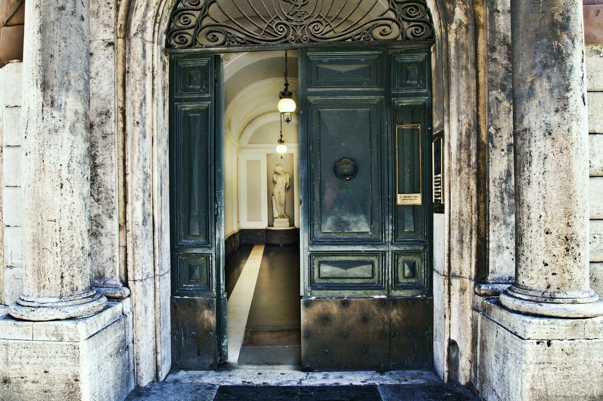 Corso 12 Roma Bed & Breakfast Exterior photo